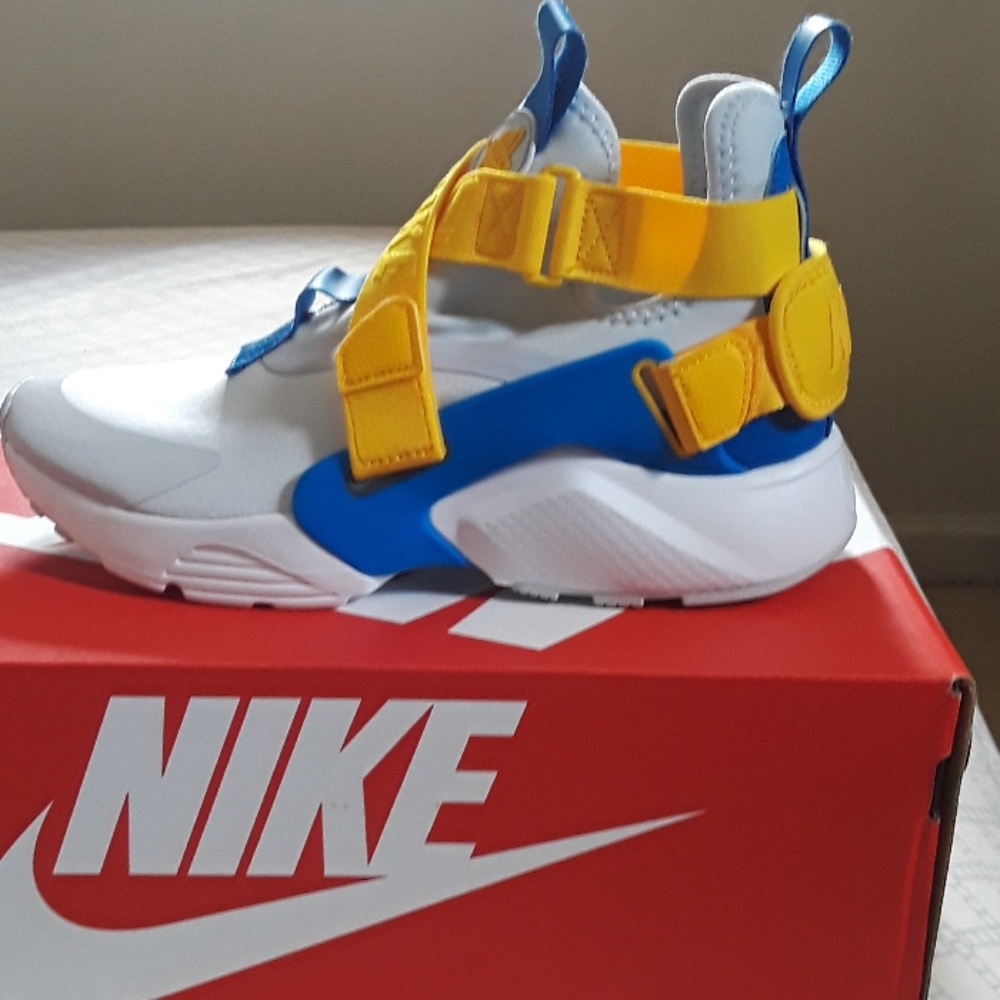 Nike hurache city